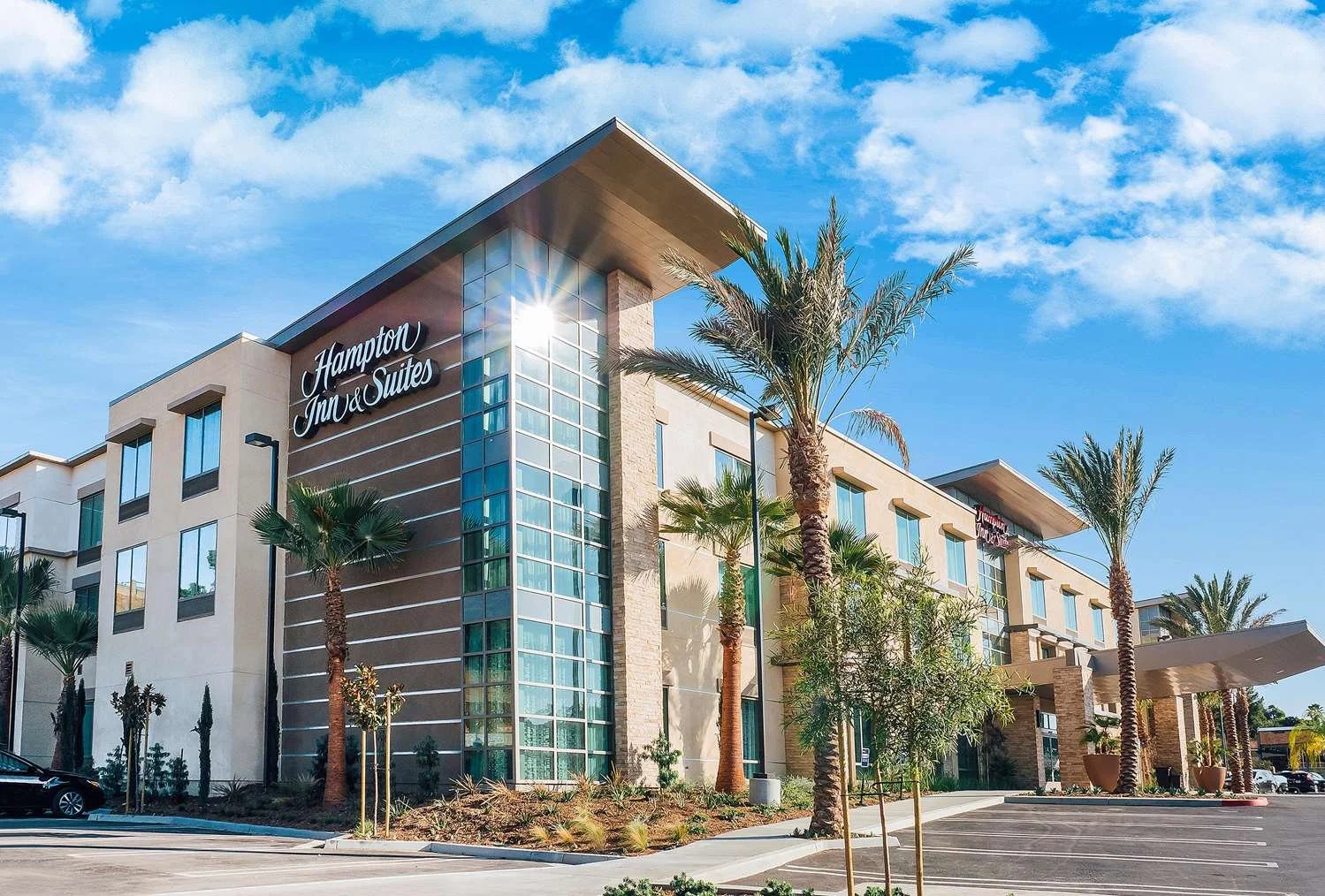 Hampton Inn & Suites, Mission Viejo — built by Medearis Construction